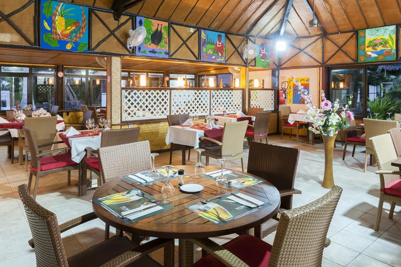 Hotel Nengone Village Mare Екстер'єр фото